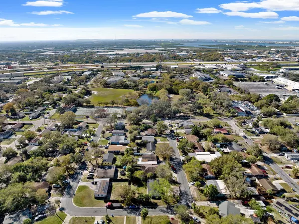 Coliving in Grant Park Tampa - East Tampa, Tampa