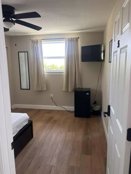 Coliving in Seminole Heights - North Tampa, Tampa