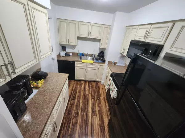Coliving in Temple Terrace - North Tampa, Tampa