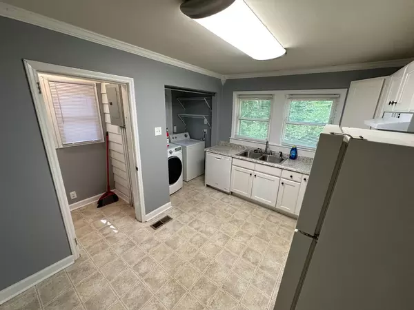 Coliving in Hope Valley - Durham, Raleigh