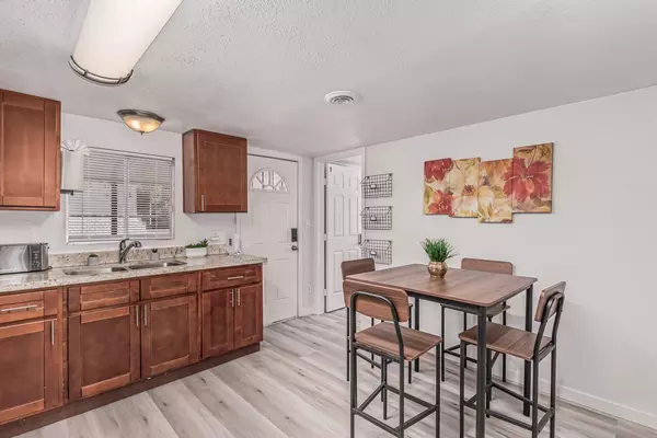 Coliving in Mesa - SE Valley, Phoenix