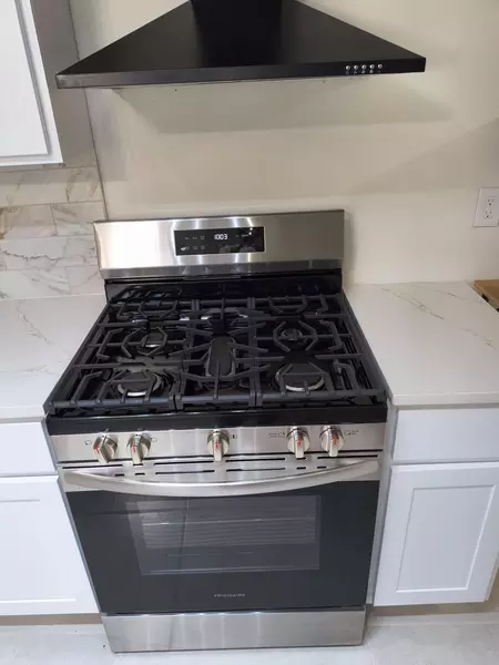 Coliving in Coliseum Willow Park - East SATX, San Antonio