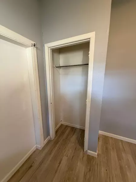 Coliving in Live Oaks Square - East Tampa, Tampa