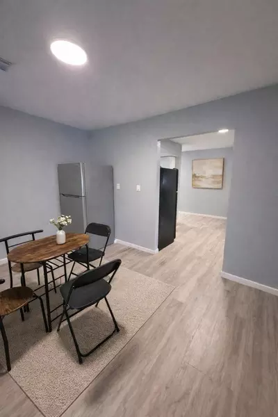 Coliving in Live Oaks Square - East Tampa, Tampa