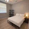 Coliving in Live Oaks Square - East Tampa, Tampa
