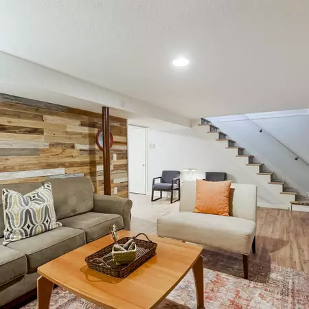 Coliving in Lee's Summit - Outer KCMO, Kansas City