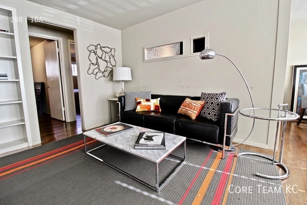 2 bedrooms apartment for rent in Country Club Plaza - KCMO, Kansas City