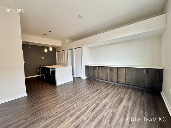 2 bedrooms apartment for rent in Brookside - KCMO, Kansas City