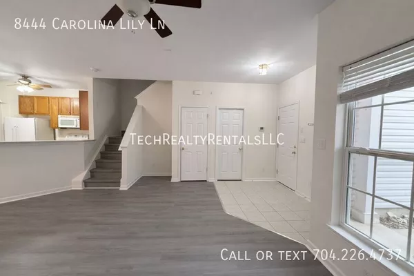 3 bedrooms apartment for rent in Mallard Creek - Withrow Downs - North Charlotte, Charlotte