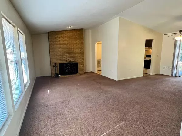 3 bedrooms apartment for rent in West Gainesville - West Gainesville, Gainesville