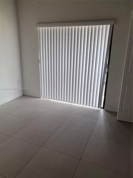 2 bedrooms apartment for rent in Tamiami - Miami Dade, Miami