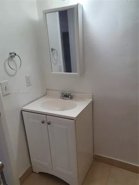 2 bedrooms apartment for rent in Tamiami - Miami Dade, Miami