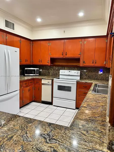 3 bedrooms apartment for rent in Westchester FL - Miami Dade, Miami