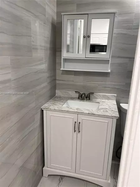 1 bedroom apartment for rent in Tamiami - Miami Dade, Miami