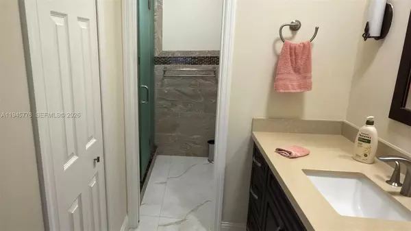 3 bedrooms apartment for rent in Tamiami - Miami Dade, Miami