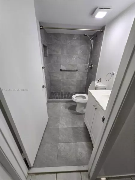 2 bedrooms apartment for rent in Tamiami - Miami Dade, Miami