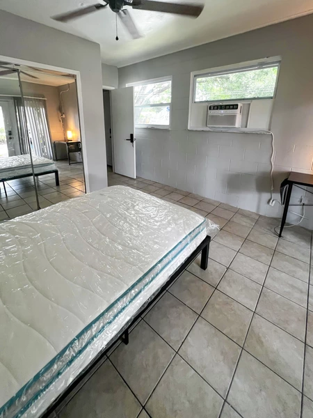 Coliving in Engelwood Park - East Orlando, Orlando