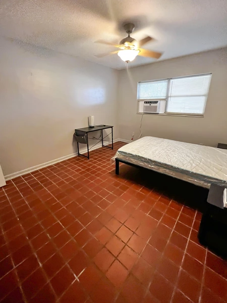 Coliving in Engelwood Park - East Orlando, Orlando