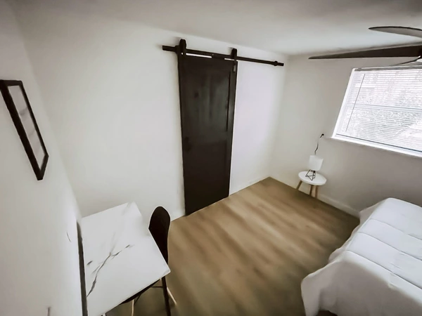 Coliving in Sulphur Springs - North Tampa, Tampa