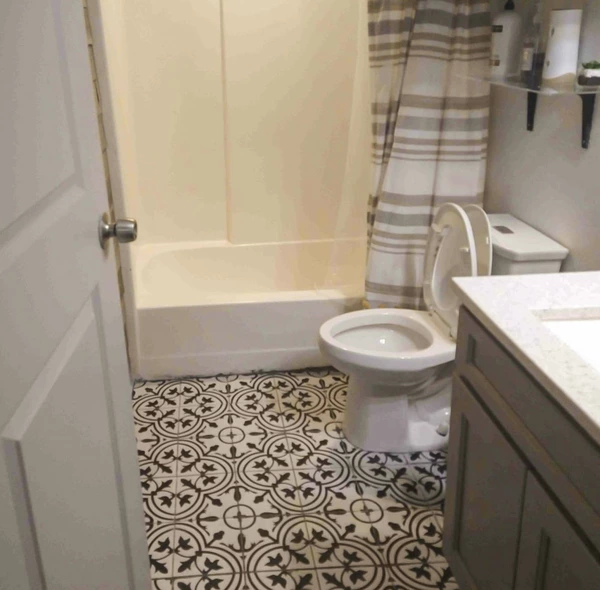 Coliving in Idlewild South - East Charlotte, Charlotte