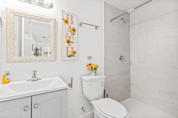 Coliving in Cedar Hills - Westside, Jacksonville