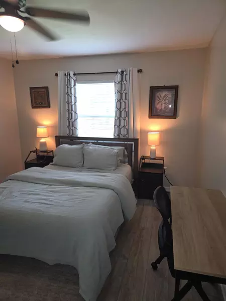 Coliving in Mandarin Station - Southside, Jacksonville