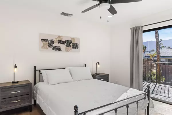 Coliving in Cathedral City - Inland Empire, Los Angeles