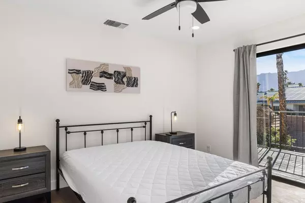 Coliving in Cathedral City - Inland Empire, Los Angeles