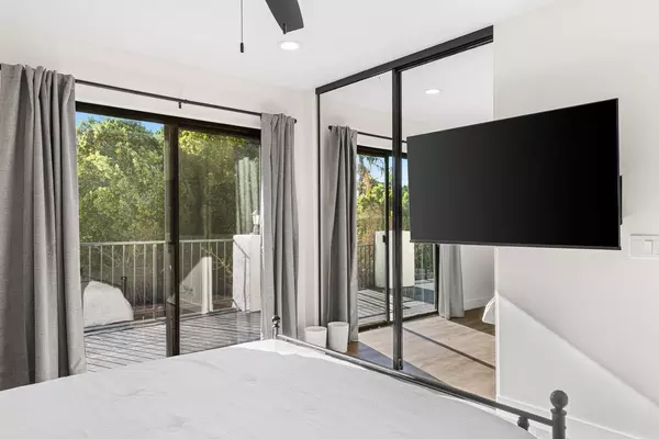 Coliving in Cathedral City - Inland Empire, Los Angeles