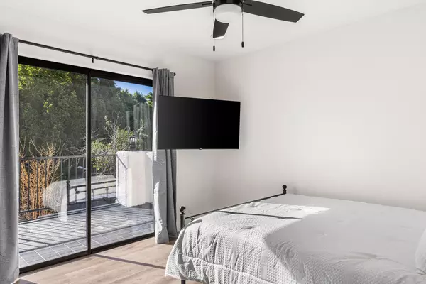 Coliving in Cathedral City - Inland Empire, Los Angeles