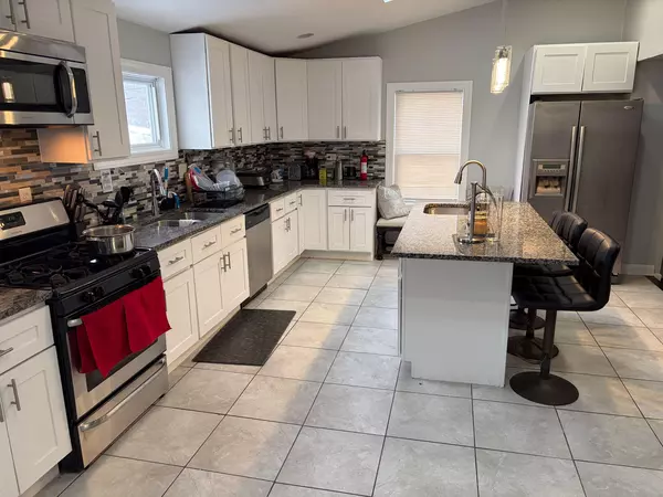 Coliving in Riverdale - Far Southeast Side, Chicago