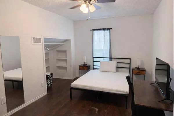 Coliving in Northshore - Ne Houston, Houston