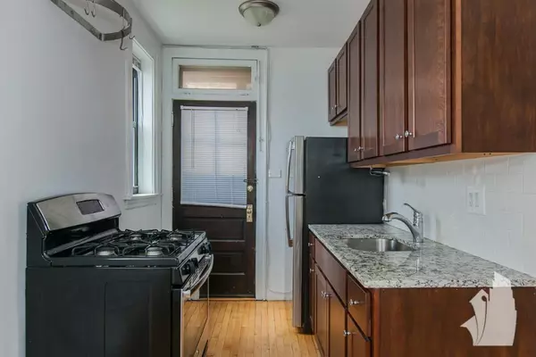 Studio Apartment for rent in Roscoe Village - North Side, Chicago