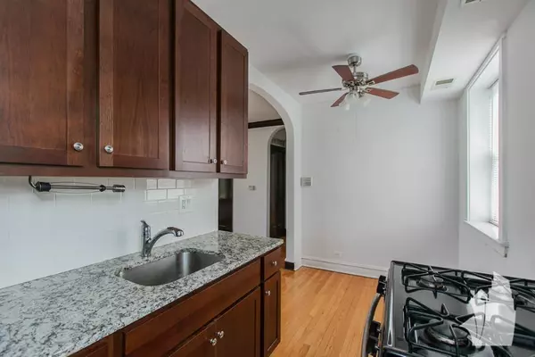 Studio Apartment for rent in Roscoe Village - North Side, Chicago