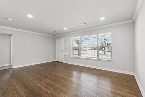 2 bedrooms apartment for rent in Casa Linda - Ne Dallas, Dallas