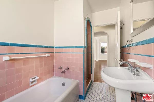 2 bedrooms apartment for rent in Rancho Park - Westside / South Bay, Los Angeles