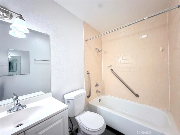 1 bedroom apartment for rent in Glendale CA - The Verdugos, Los Angeles