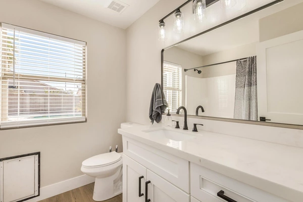 Coliving in Gilbert - SE Valley, Phoenix