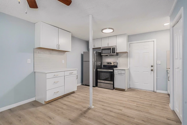 Coliving in Macfarlane Park - West Tampa, Tampa