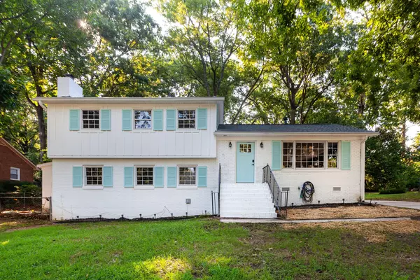 Coliving in North Sharon Amity / Reddman Road - East Charlotte, Charlotte