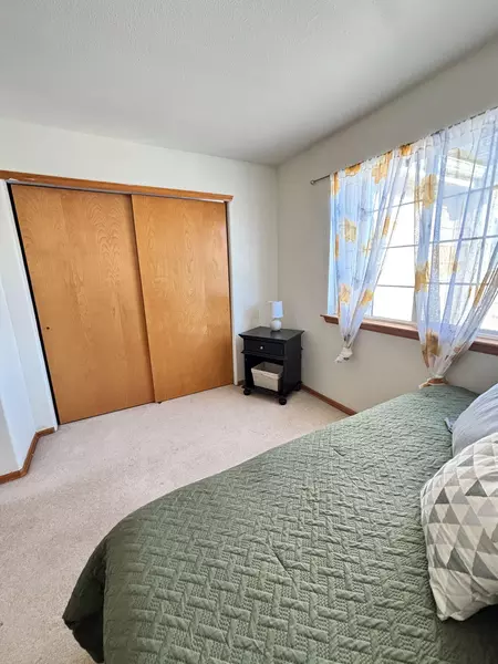 Coliving in Cimarron Hills - East COS, Colorado Springs