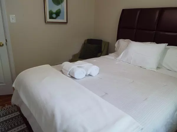 Coliving in Alexandria - Inner VA, Washington DC