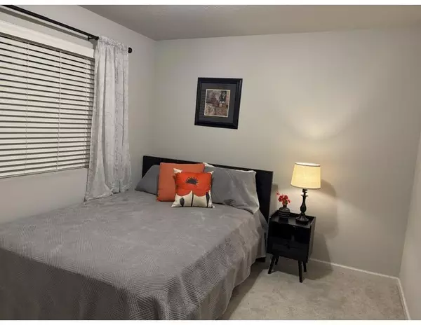 Coliving in Tigard - Outer Portland, Portland