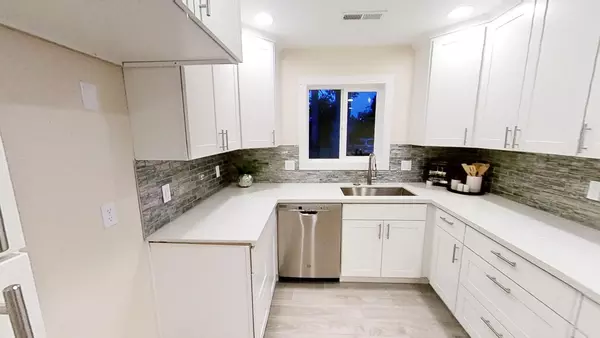 Coliving in Hillsboro - Outer Portland, Portland