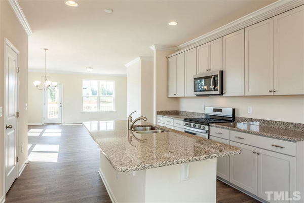 Coliving in Apex - Outer Triangle, Raleigh