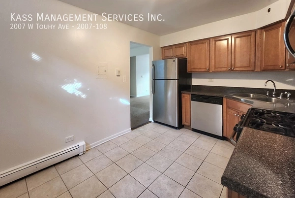 2 bedrooms apartment for rent in Rogers Park - Far North Side, Chicago