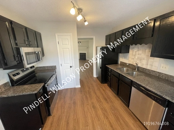 2 bedrooms apartment for rent in Six Forks - North Raleigh, Raleigh