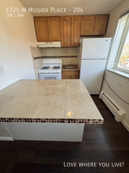 1 bedroom apartment for rent in Athmar Park - West Denver, Denver