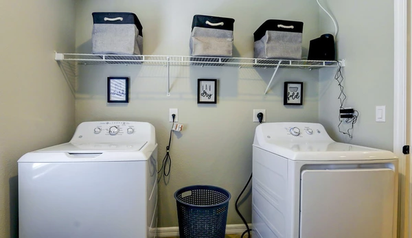 Coliving in Live Oaks Square - East Tampa, Tampa