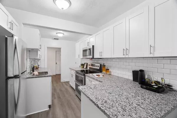 Coliving in Kenwood - Clearwater-St. Petersburg, Tampa